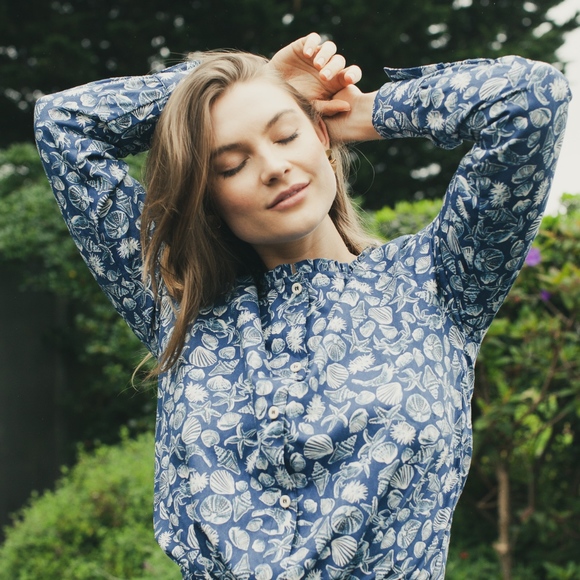 Ocean Breeze Genevieve Blouse - Picture 4 of 4